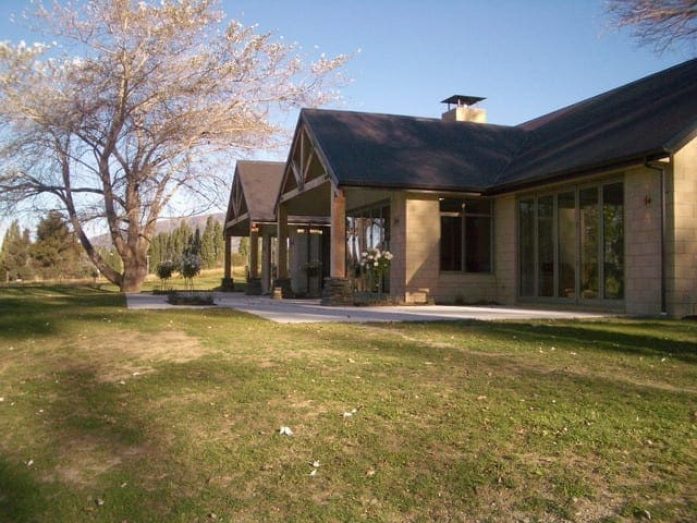 Calder House Wanaka