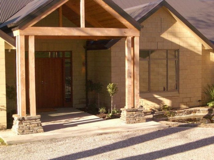 Calder House Wanaka
