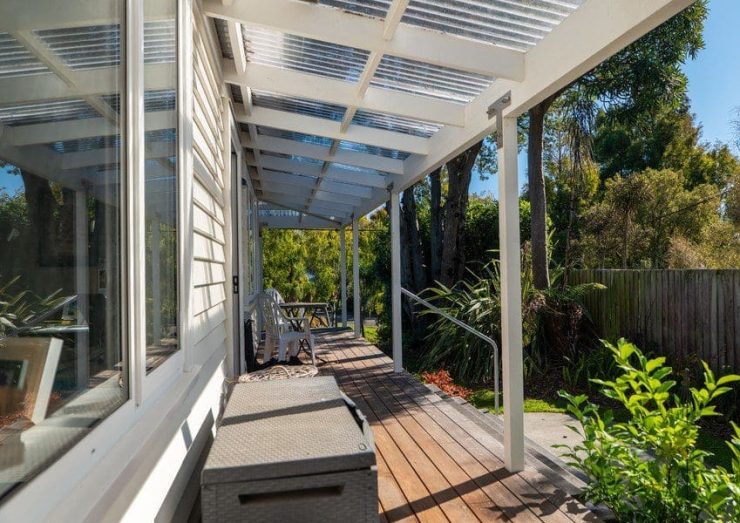 house_side_veranda_10
